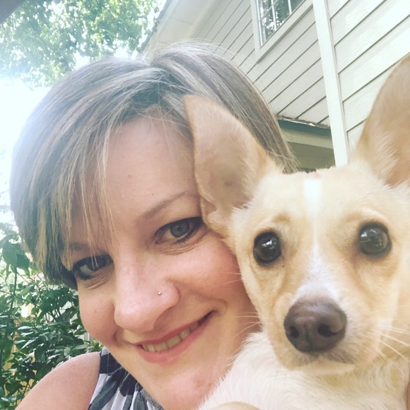 Meet your Posher, Roxanne - Picture 2 of 4